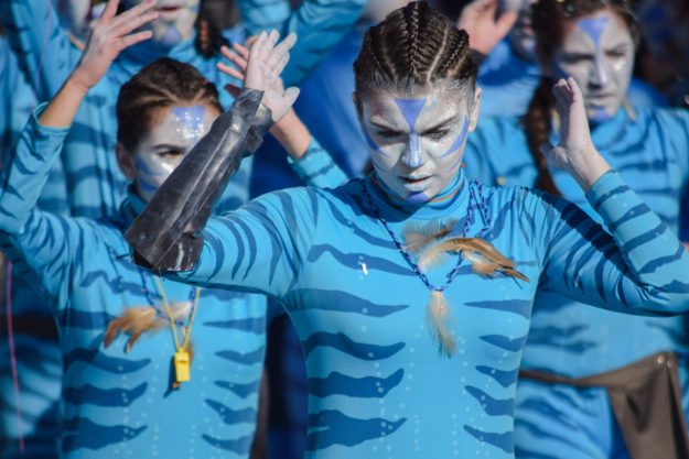 carnival-3249684_1920