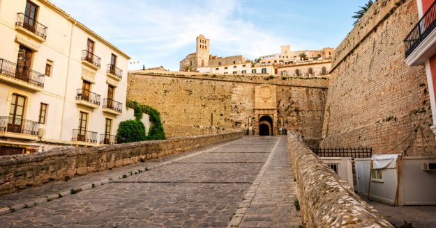6LUGARES-HISTORICOS-IBIZA Dalt Vila Ibiza