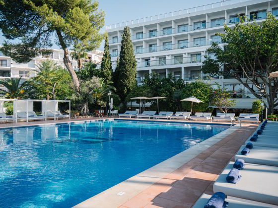 Piscina THB Los Molinos Ibiza